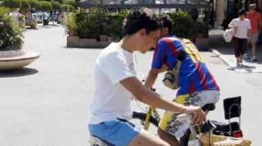 Ragazzi in bicicletta