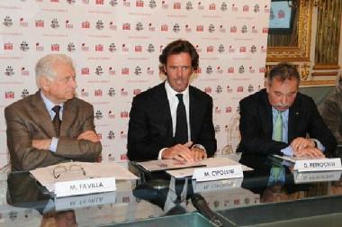 Sopra Favilla con Cipollini e a fianco il Polo fiere a Sorbano 