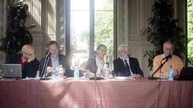 Il tavolo della presidenza del convegno alle Terme Excelsior