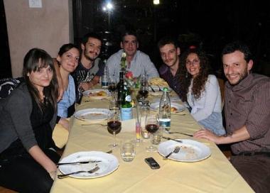 Sopra il gruppo di Tommaso Pellegrini, a destra il tavolo di Tiziana Reni e a sinistra lomaggio a Grazia Nicoletti 