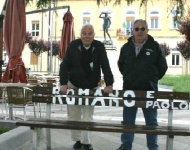 La panchina oggetto della protesta 