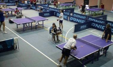 Gare di tennis tavolo alla palestra di S. Lorenzo a Vaccoli   