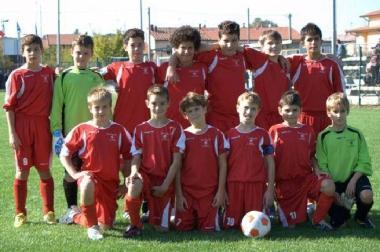 La squadra Esordienti B 1998 della Giovanile Navacchio         