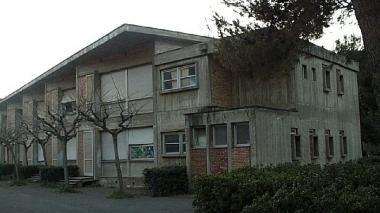 <b>SCUOLA.</b> L’edificio che ospita la scuola media di Orbetello