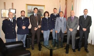 Il questore Nicola Zito insieme ai funzionari della Questura 