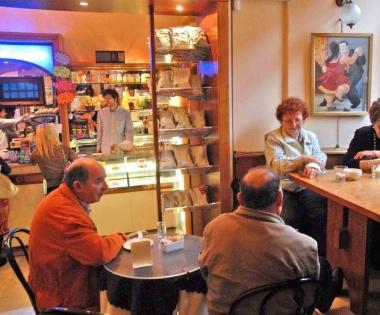 Le regole: si può votare da subito il bar che si vuol far vincere