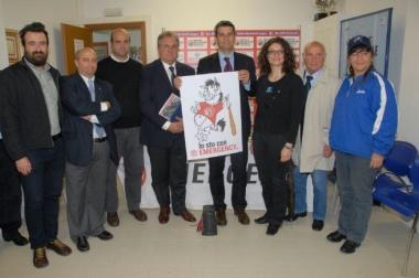 <b>FOTO DI GRUPPO </b>Societ&agrave; e politica per Emergency 