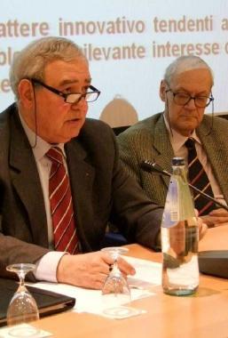 Il professor Enrico Bonari e, a destra, il presidente Cosimo Bracci Torsi     