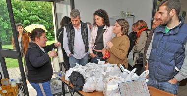 Il ritiro della spesa ieri mattina a S. Felice  