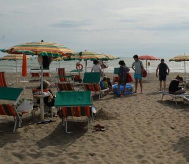 <b>SDRAIO E OMBRELLONI </b>Niente ricanri in vista sulle spiagge maremmane nel 2010 