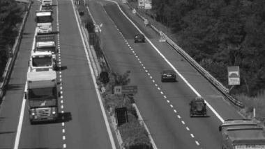 Veduta di un tratto dellA15 