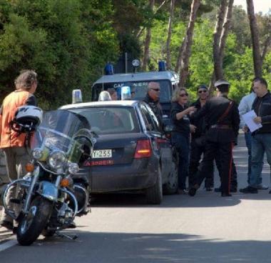 I carabinieri sul luogo dellincidente e della rissa 