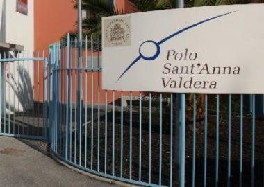 Lingresso del Polo SantAnna 