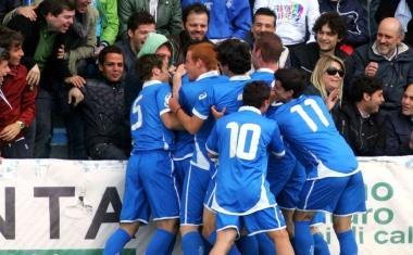 La gioia degli azzurrini della Primavera dopo la rete rifilata allInter nellandata degli ottavi di finale 