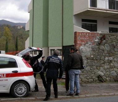 I controlli dei vigili urbani al cantiere 