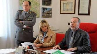 I magistrati Rossella Soffio e Federico Manotti e il colonnello della gdf Giuseppe Autuori