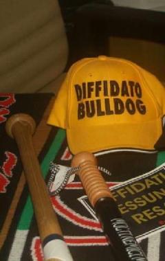 Oggetti sequestrati ai Bulldog
