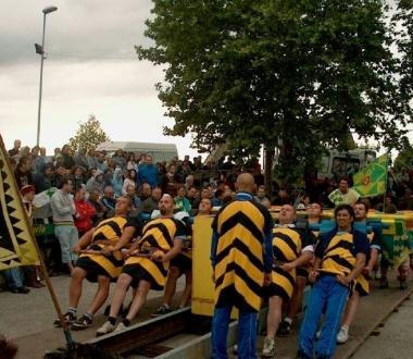 La passata edizione del palio di Santo Stefano a Macerata che questanno si svolger&agrave; domenica 30 maggio     