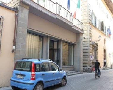 Sopra la Prefettura sotto Villa Fiorelli 