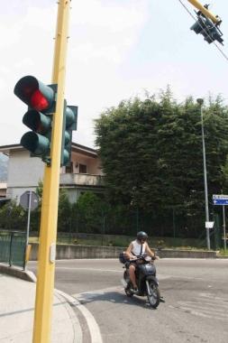 Via il "rosso stop" da via Cugnia