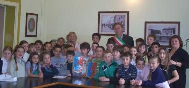 32 bambini delle Collodi in visita in Comune