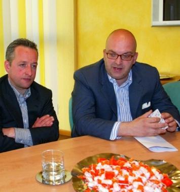 Il main sponsor Lazzaro Magrini (a sinistra) e il presidente Simone Galligani (a destra)   
