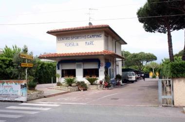 <b>INGRESSO.</b> Il Versilia mare su via Trieste a Lido 