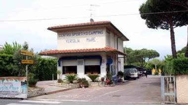 <b>INGRESSO.</b> Il Versilia mare su via Trieste a Lido