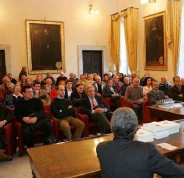 Il consiglio comunale di Sarzana   