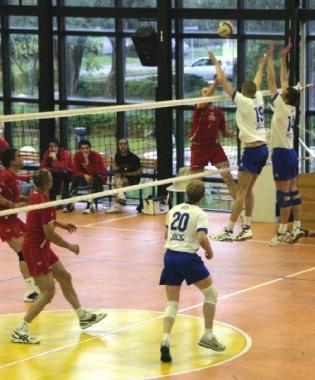 Una fase del match di andata del quarto di finale playoff fra la Smi e Montepulciano    