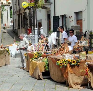 Fivizzano si prepara alla invasione dei banchi di prodotti tipici             