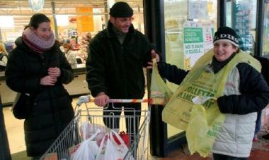 Domani ai supermercati cittadini sar&agrave; possibile aiutare la Caritas 