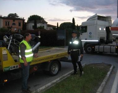 Rilievi dopo lincidente ad Altopascio 