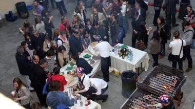 Sopra, la grigliata A sinistra, la direttrice Baldassar con Gestri Giacomelli e Longo