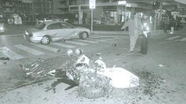 <b>DOPPIA TRAGEDIA.</b> Una scena dello scontro mortale del gennaio 2005
