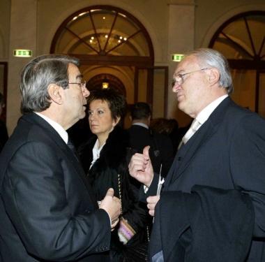 <b>INCONTRO. </b>Aldo Spinelli e Paolo Bergamo: a inizio settimana finalmente conosceremo la proposta economica per acquistare il Livorno    