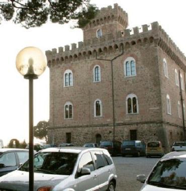 Castello Pasquini, sede del festival di Armunia 