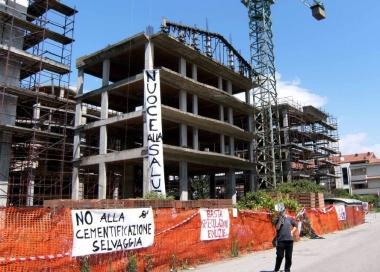 La manifestazione del comitato popolare Ponte a Elsa sogna 