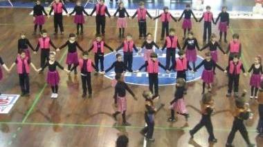 Gli alunni della primaria alla prova con la danza