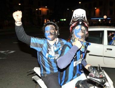  PIOMBINO. La gioia dei tifosi interisti si è fatta sentire, sabato notte, anche per ...