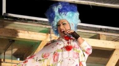 La drag queen Regina Miami