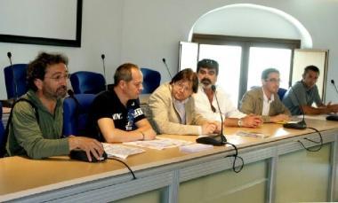 Da sinistra Mario Settino, Luca Paoli, il sindaco Alessandro Franchi, Viriano Franchi, Alessandro Bientinesi e Marco Paoletti 
