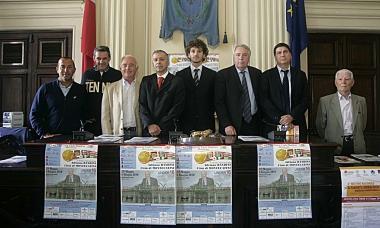 La presentazione del torneo: al centro il neopresidente dello Sporting Alberto Bandini e il vicesindaco Fanucci 