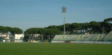 Piscina olimpionica, incontro a Roma