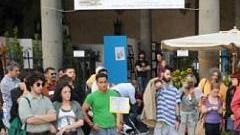 La manifestazione di protesta dopo la rissa