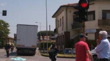 Una scena del tragico incidente in viale Europa (Vip)