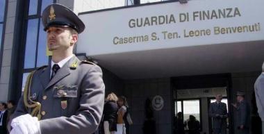 Lingresso della nuova caserma della Guardia di Finanza 