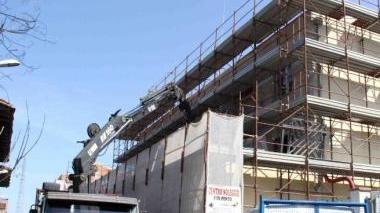 <b>I CANTIERI.</b> Lavori in corso tra mille problemi