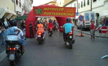 Unimmagine del motoraduno dellanno scorso  