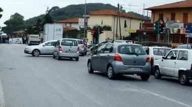 La zona in cui è avvenuto l’incidente vicino alla Eaton e, sotto Maurizio Piccinini
